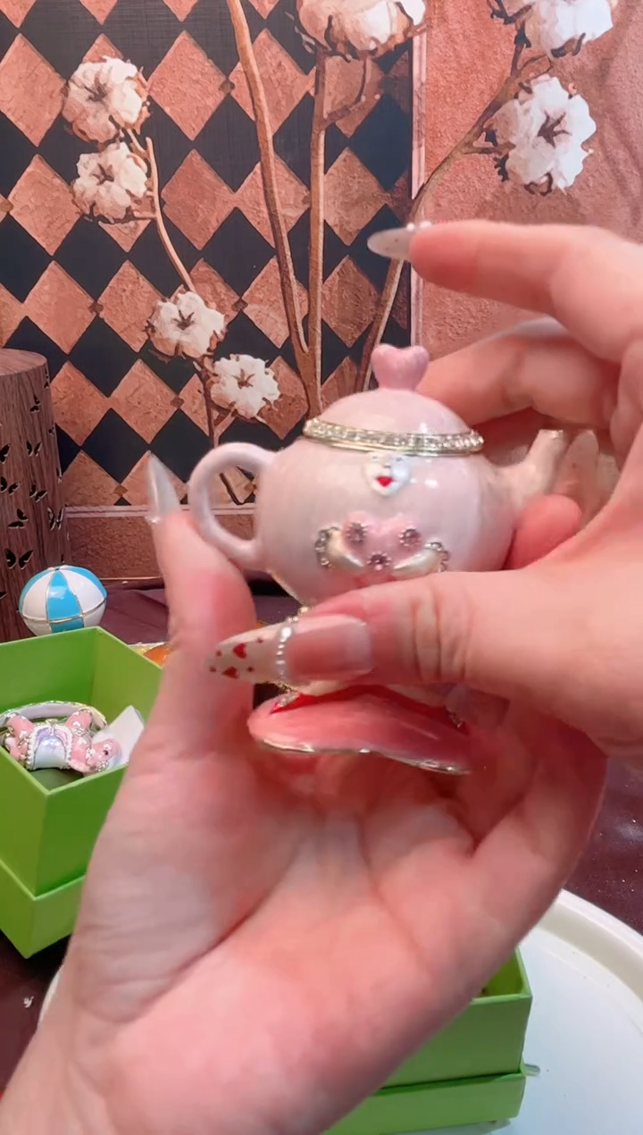 锌合金√珐琅首饰盒默认微瑕拆盒不退～幽默茶壶人