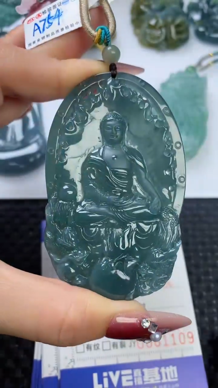 【闪购商品】翡翠颈饰未镶嵌111111111111111111