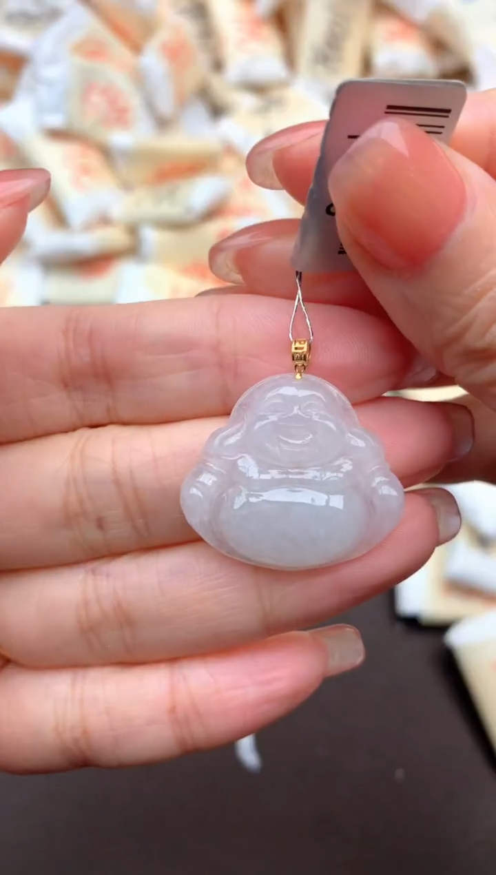 翡翠挂件18K金镶嵌一