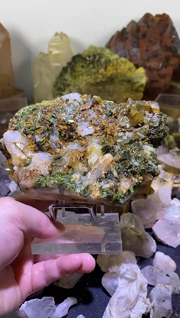未镶嵌珠宝半成品水晶39号703g四川超七花园水晶