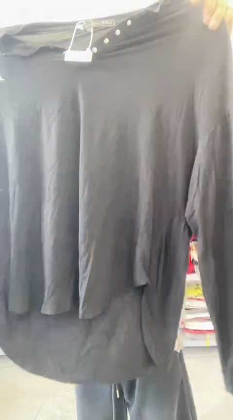 闪电购精品女装112L瑕疵