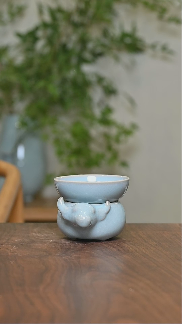 杯黑角牛茶漏 微瑕 天青