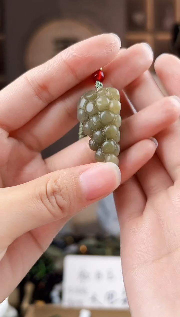 颈饰未镶嵌和田玉拍一发一，多样性发货