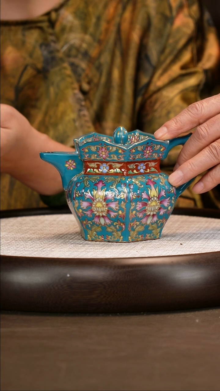 茶壶紫砂【鲍宜明】珐琅彩 僧帽 500cc