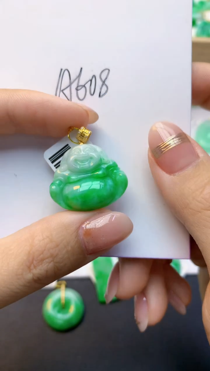 颈饰18K金镶嵌翡翠天然A货缅甸翡翠百元以上9元证书费自理