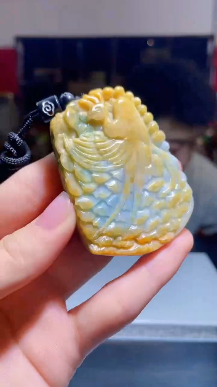 【闪购商品】翡翠吊坠(不含链)未镶嵌Q8