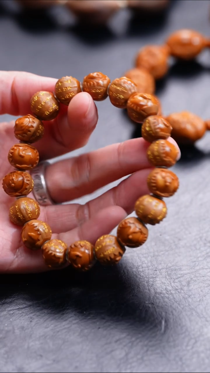 【闪购商品】橄榄核吊坠橄榄核