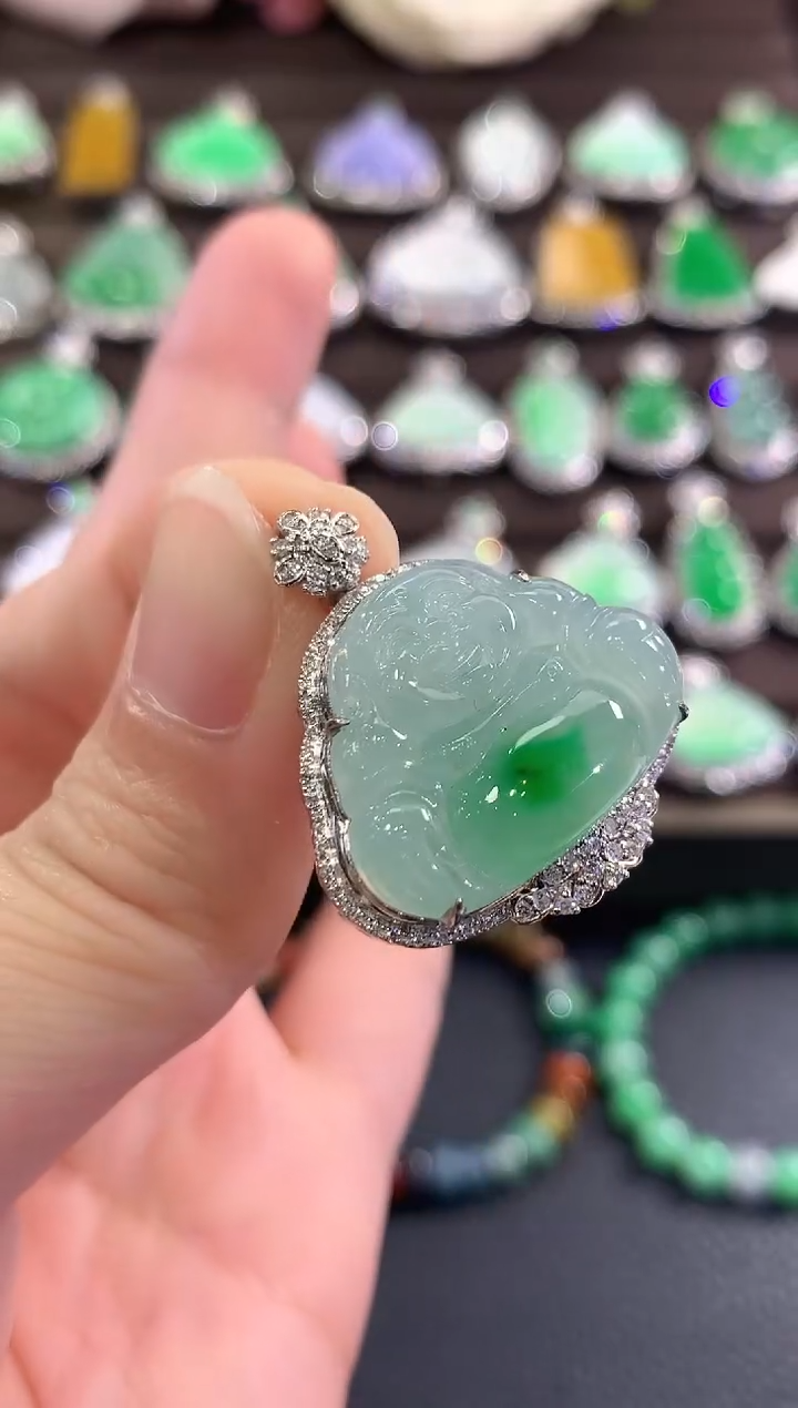 吊坠(不含链)18K金镶嵌翡翠b105 多样性一件发货 