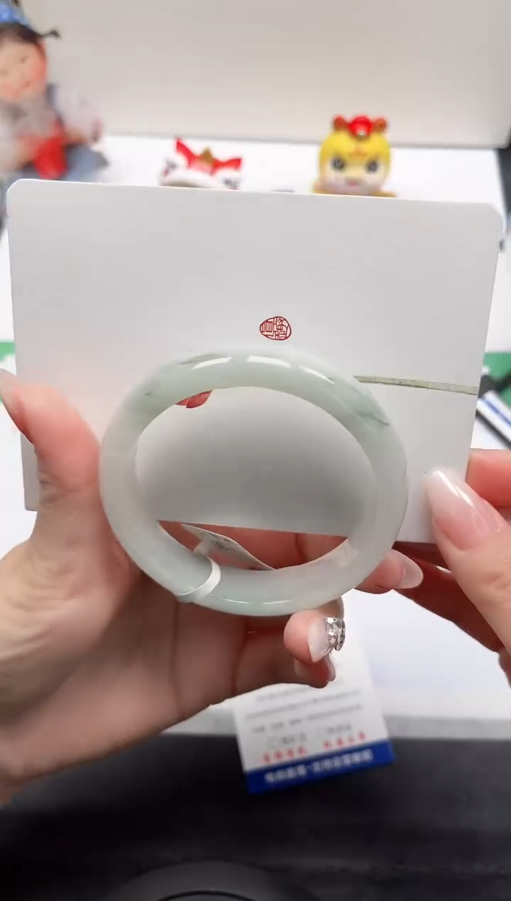 【闪购商品】石英质玉手镯未镶嵌204-60