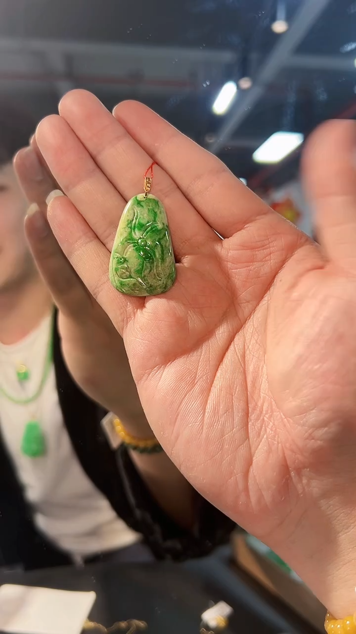 【闪购商品】翡翠颈饰18K金镶嵌缅料A货/支持复检/一件