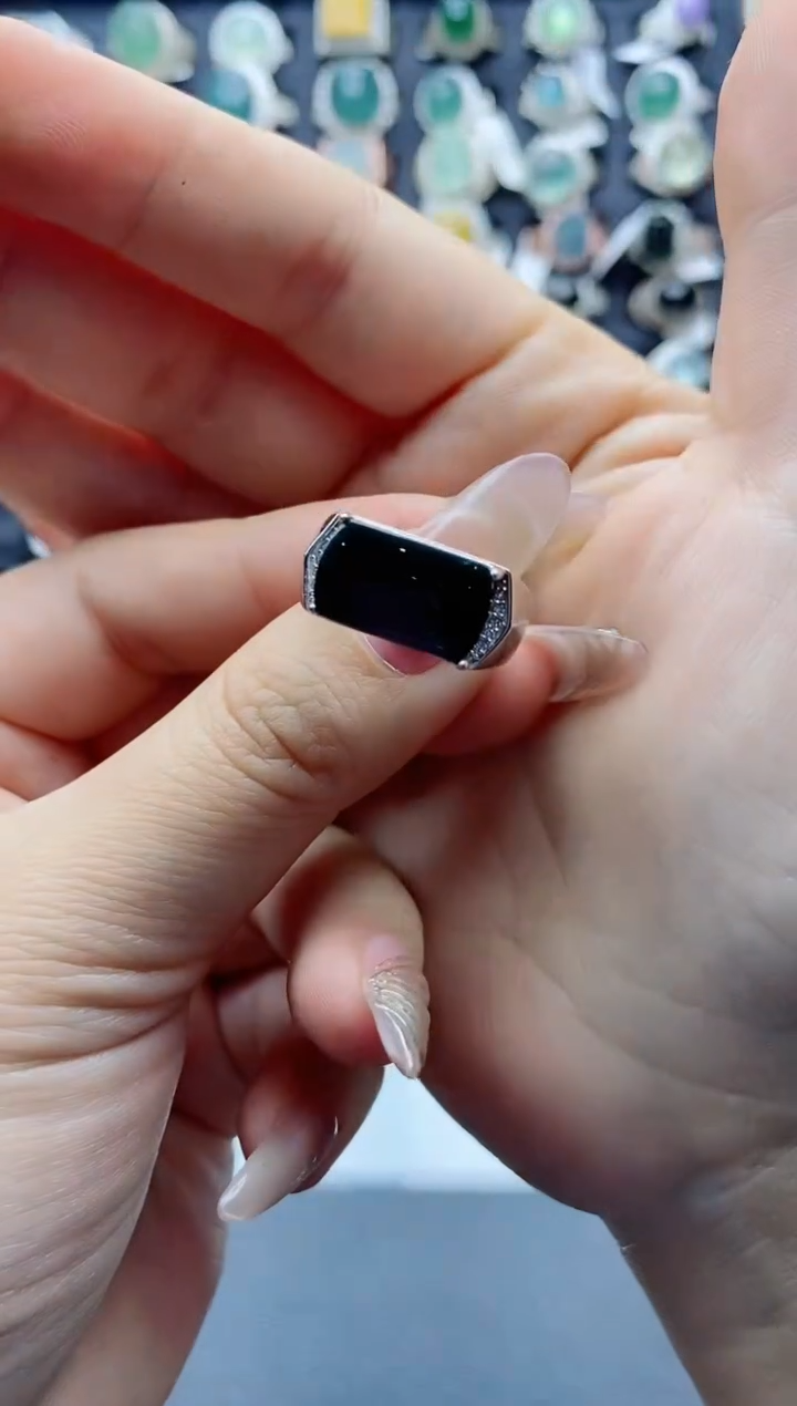 【闪购商品】翡翠戒指银S925镶嵌天然A货 翡翠戒指