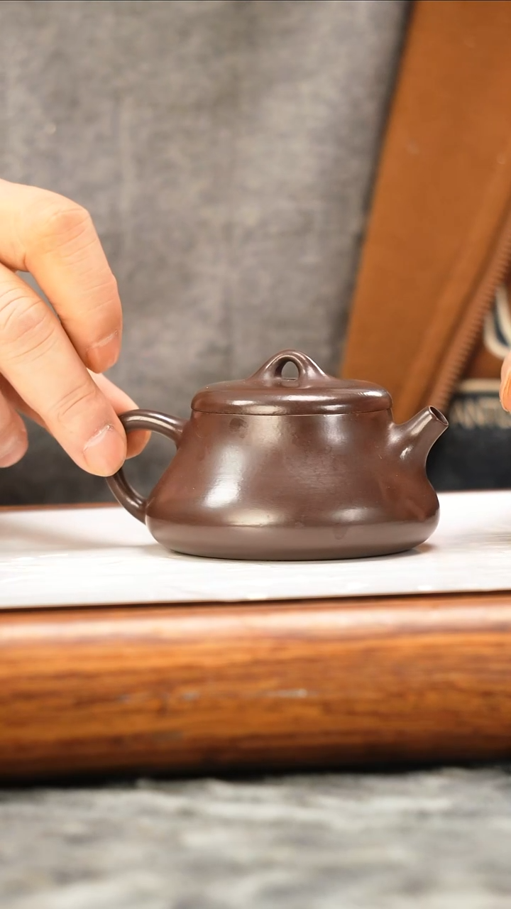 茶壶紫砂茄皮紫泥光塑高瓢