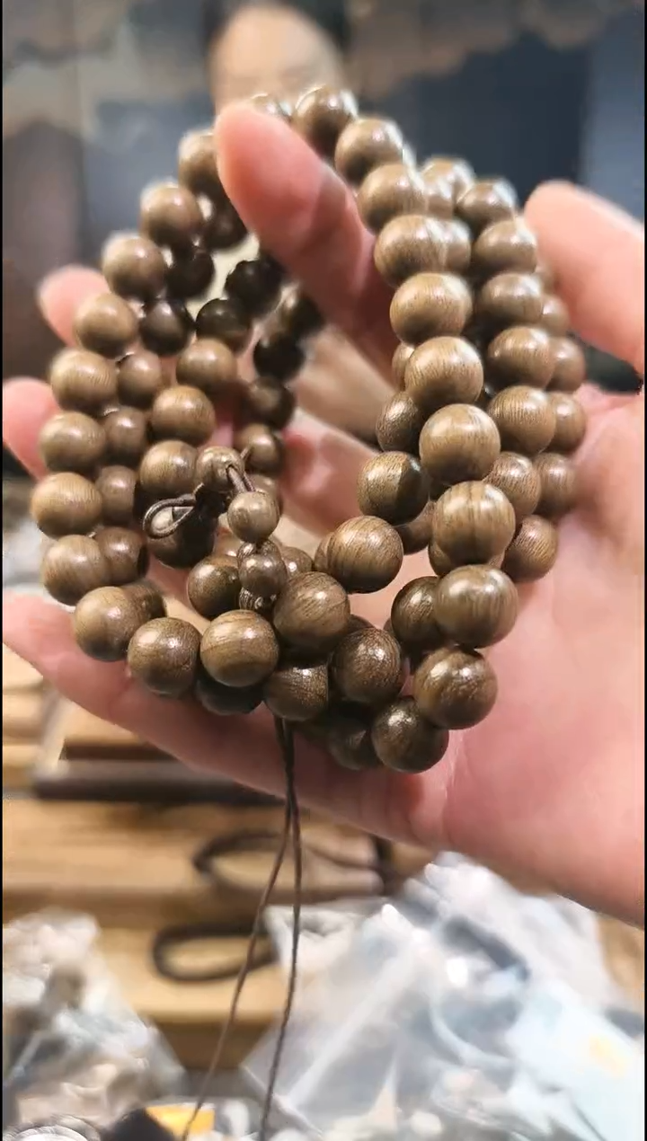 【闪购商品】金丝楠108阴沉绿多圈1.0