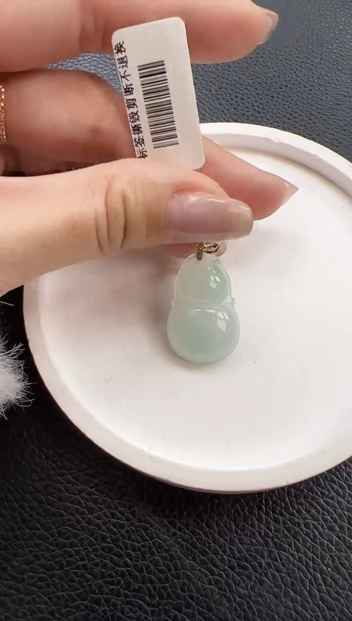 【闪购商品】翡翠颈饰18K金镶嵌YM640-2-2葫芦