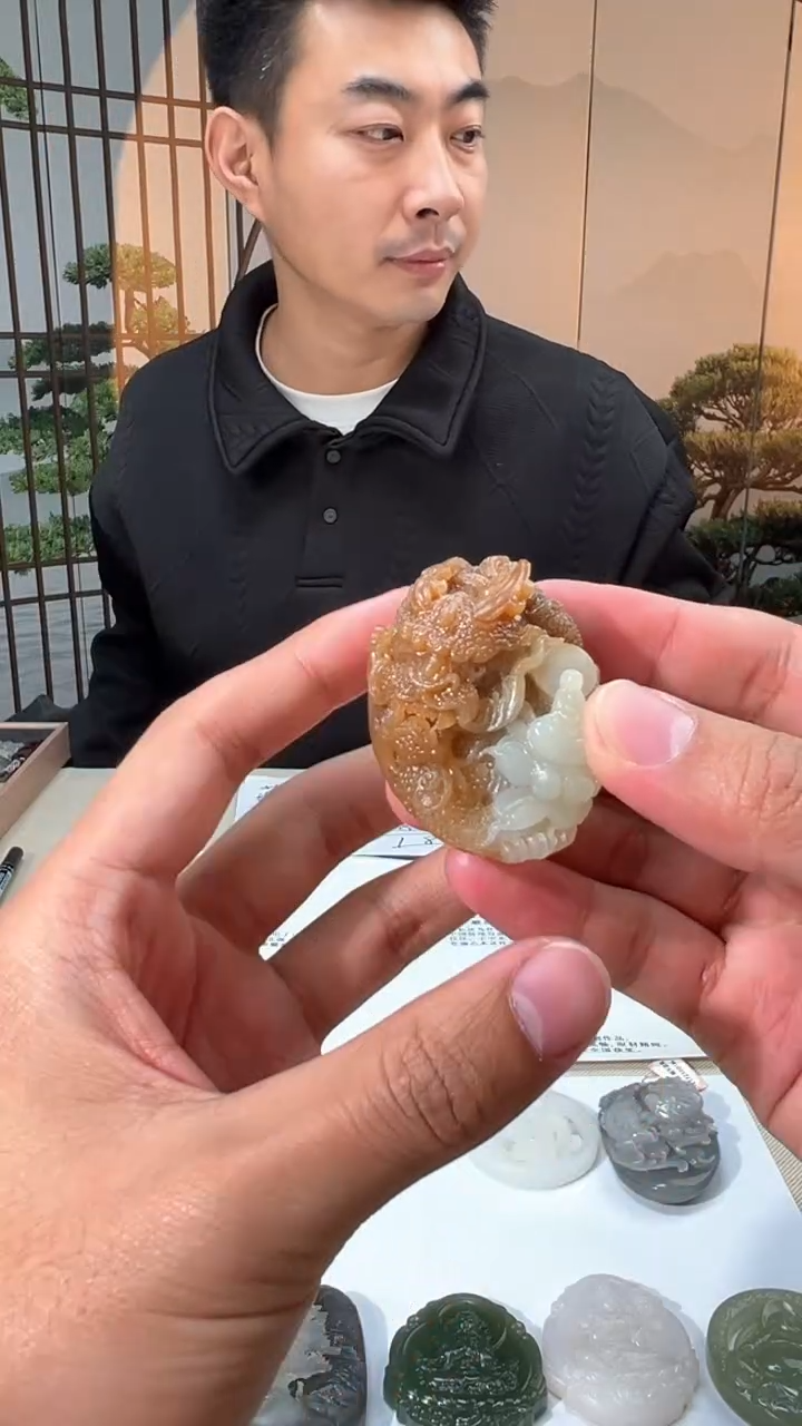 【闪购商品】定制和田玉多样性发货拍一发一10055