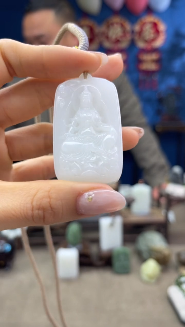 【闪购商品】和田玉颈饰未镶嵌1