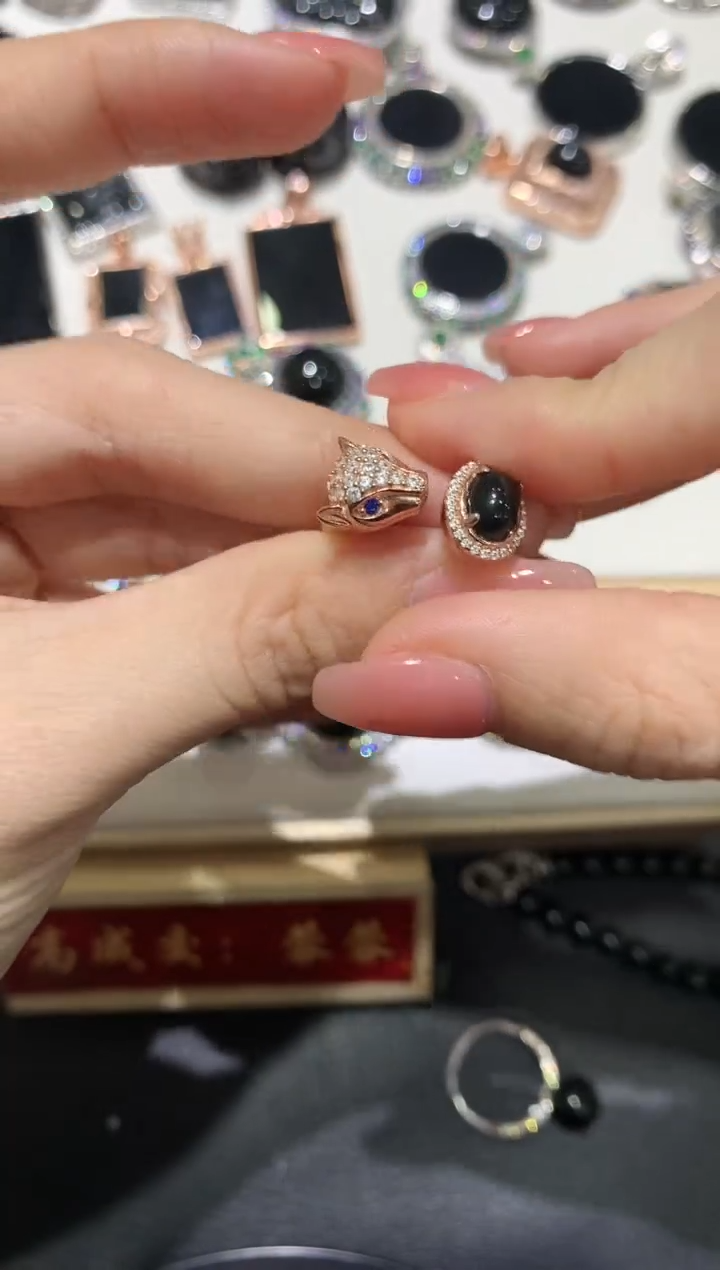 【闪购商品】翡翠吊坠(不含链)银S925镶嵌58多人多样性随机发货1件