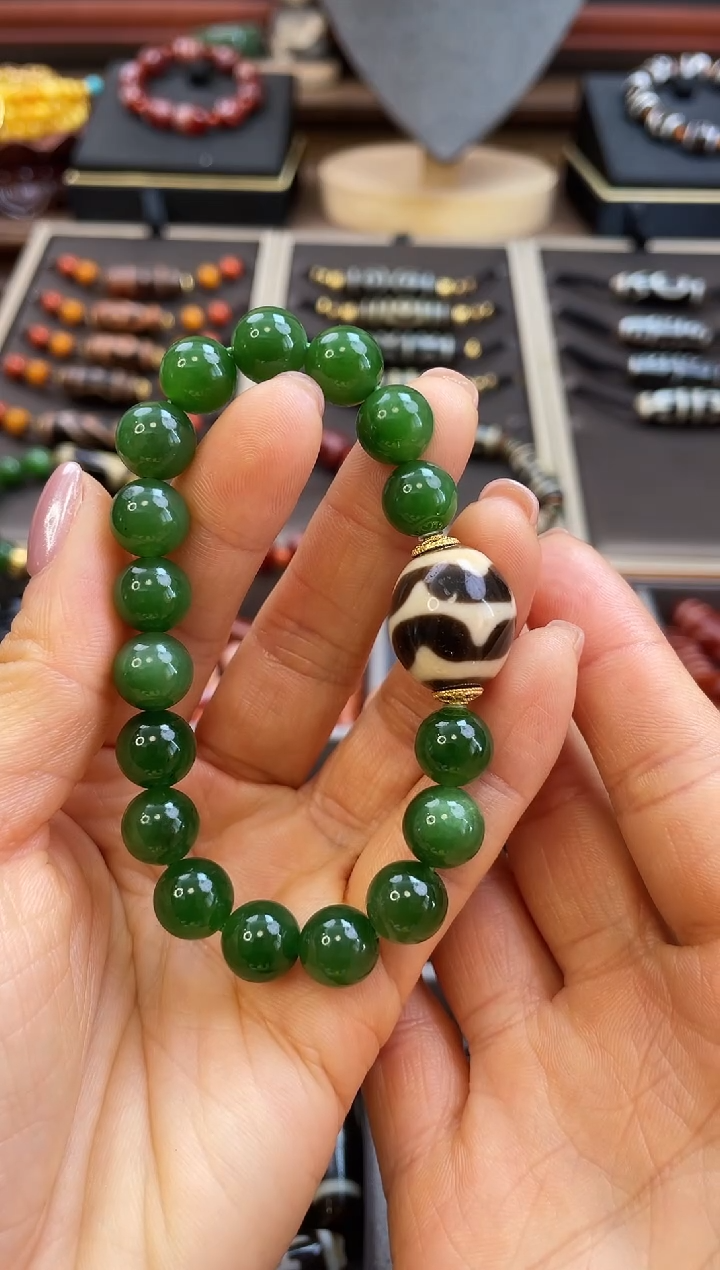 未镶嵌手链玛瑙/玉髓精品上肯老超虎牙碧玉手链