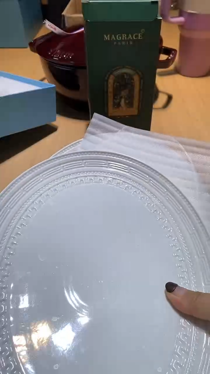 【闪购商品】瓷片锅碗瓢盆一件不剩