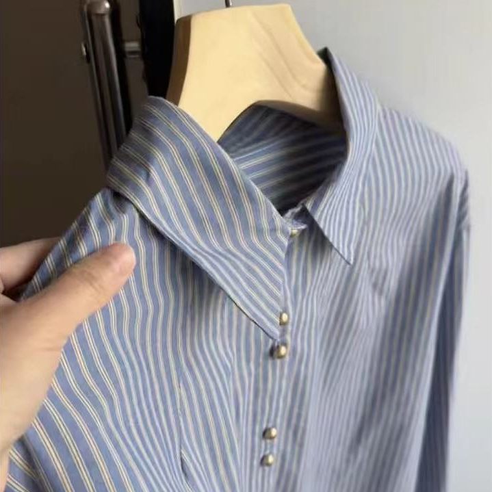 【2025新款】秋季条纹衬衫女长袖新款珍珠扣上衣韩版休闲宽松衬衣