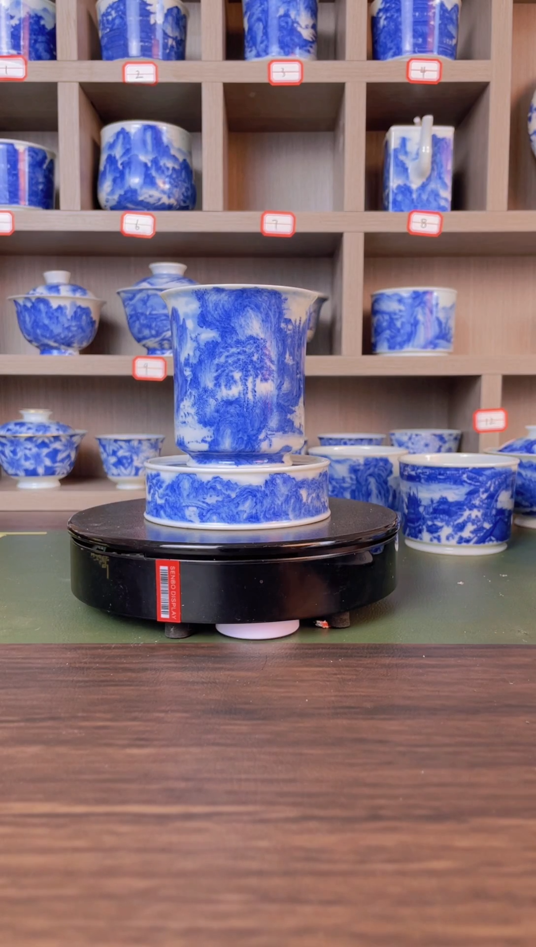 精工青花宋画山水早春图