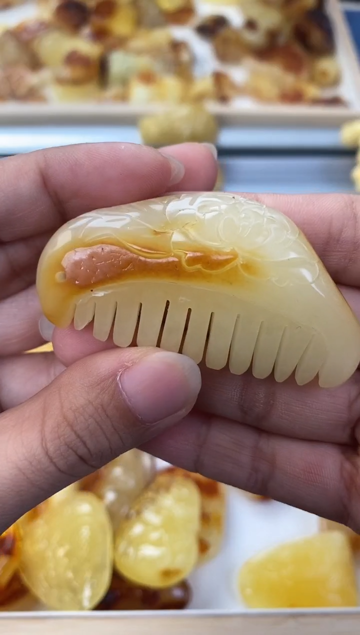 未镶嵌琥珀裸石天然琥珀蜜蜡