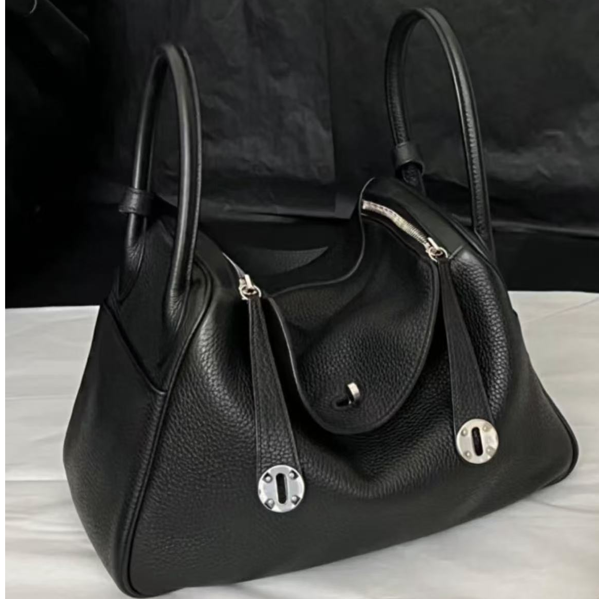 95新 Hermes/爱马仕  lindy30 黑银扣 tc皮 C刻