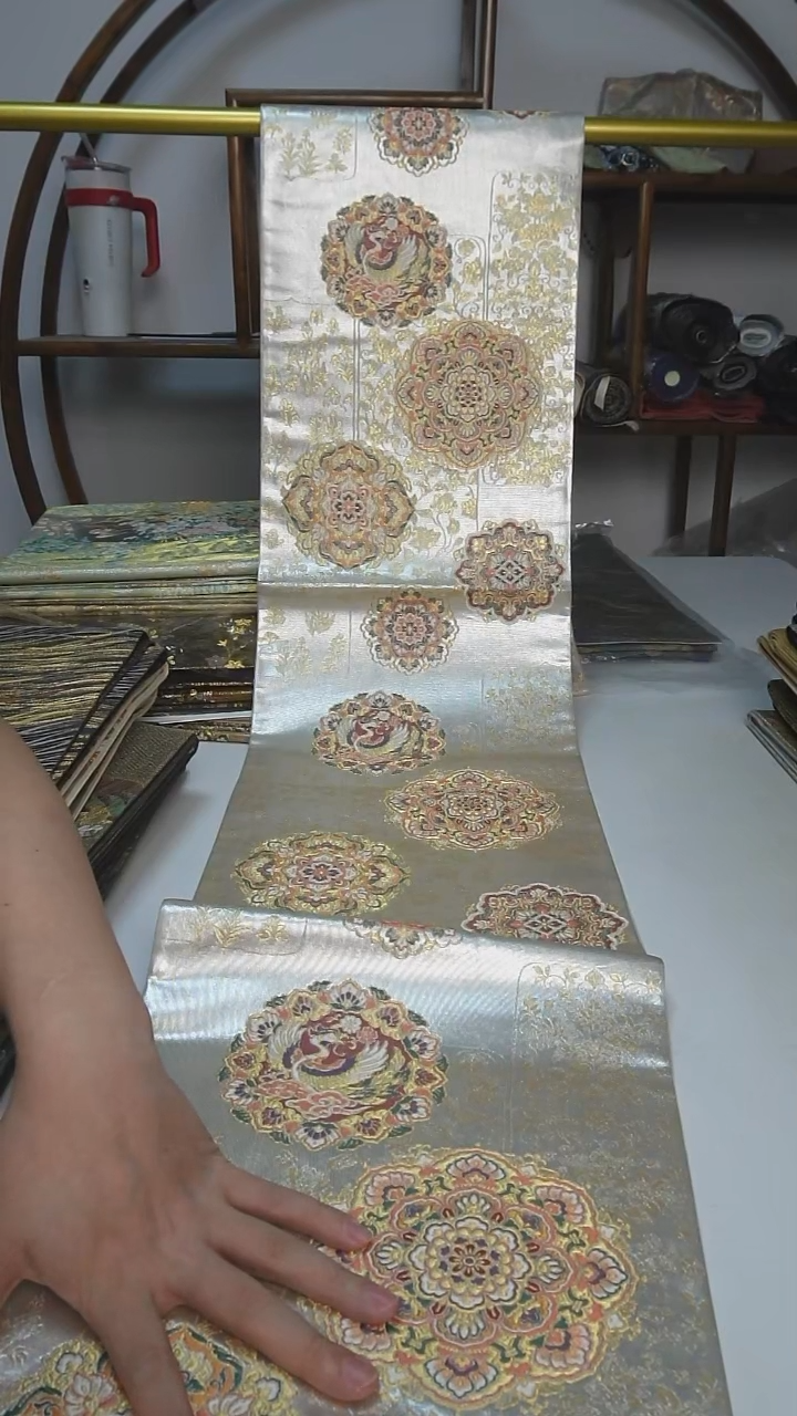 织绣130西阵织六通宝相花