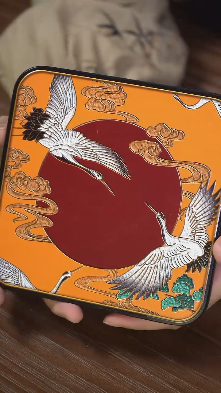 壹藏贰宝鹤聚朝阳大垫子一片
