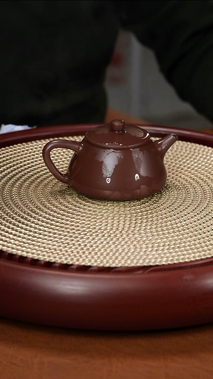 茶壶紫砂56     