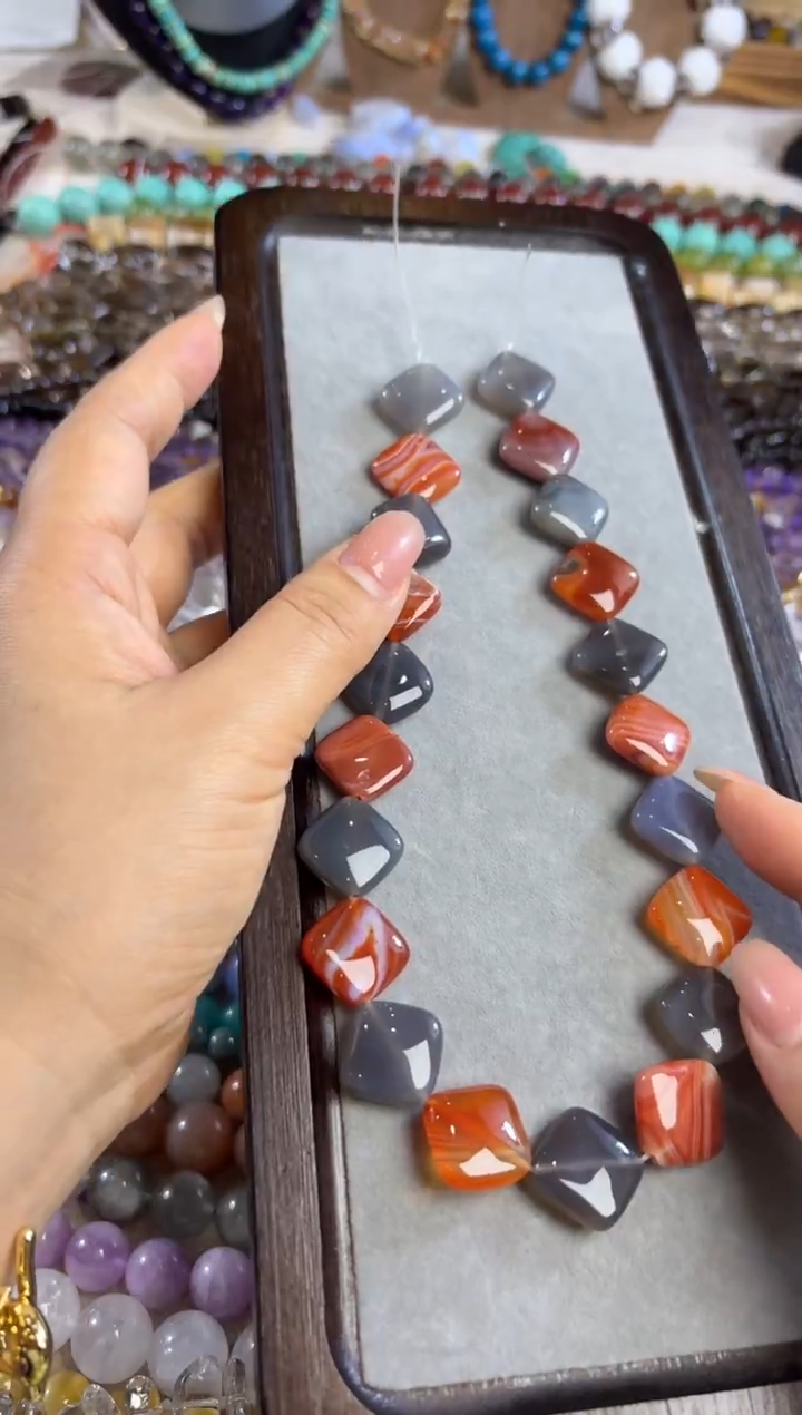 未镶嵌玛瑙/玉髓珠宝半成品缠丝玛瑙斜方