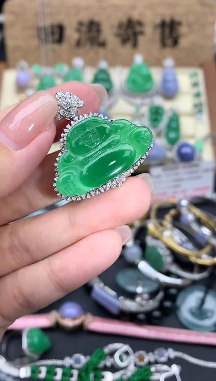 【闪购商品】翡翠颈饰18K金镶嵌652-中国好珍宝