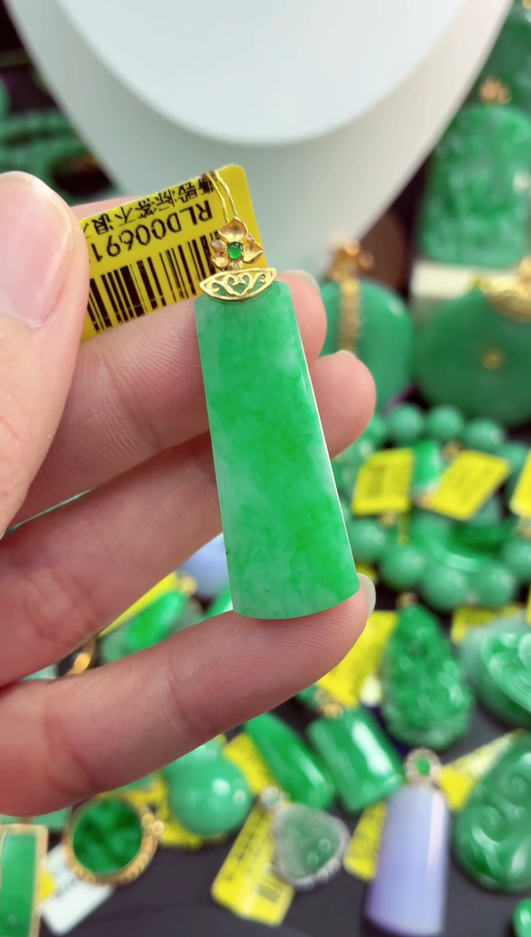 吊坠(不含链)18K金镶嵌翡翠天然缅甸翡翠A货