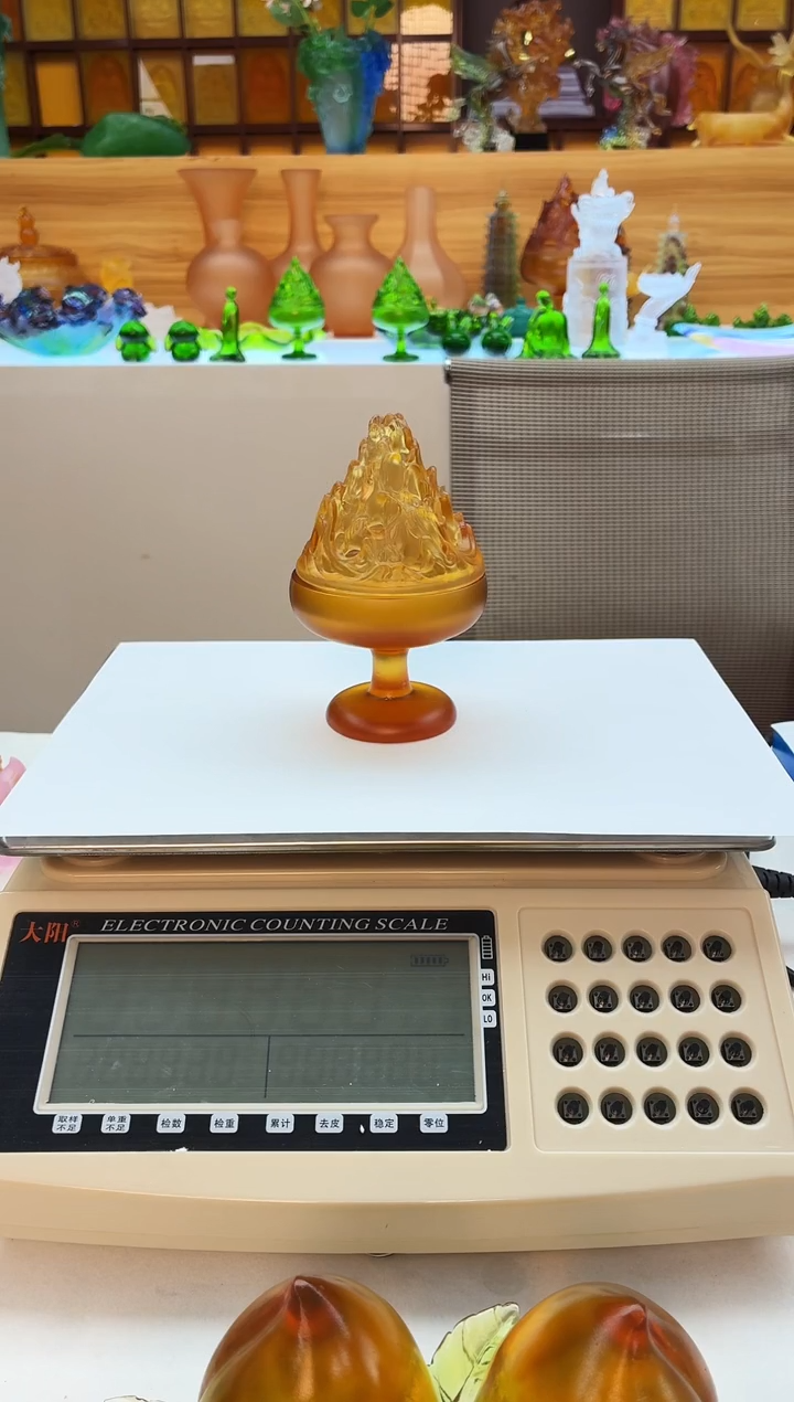 手工艺品琉璃琥珀色博山炉14*8.5*6.5公分 