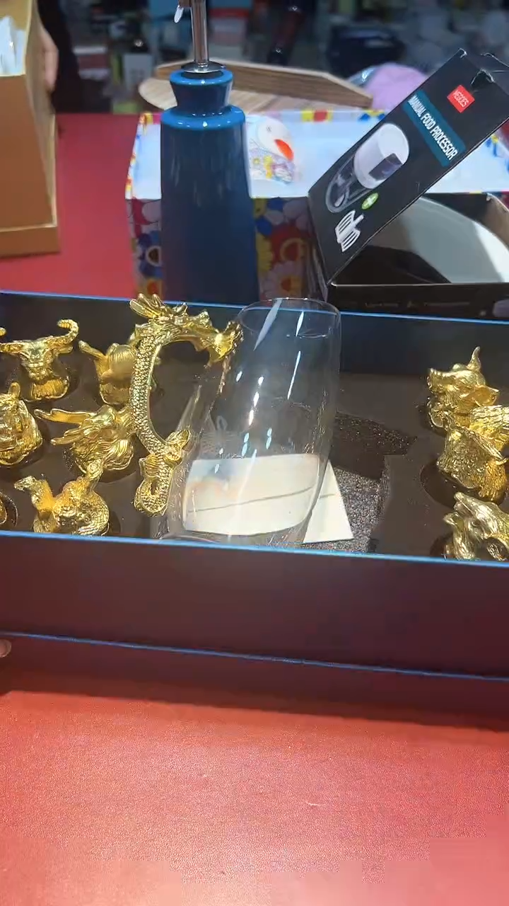 【闪购商品】瓷片锅碗瓢盆一件不剩