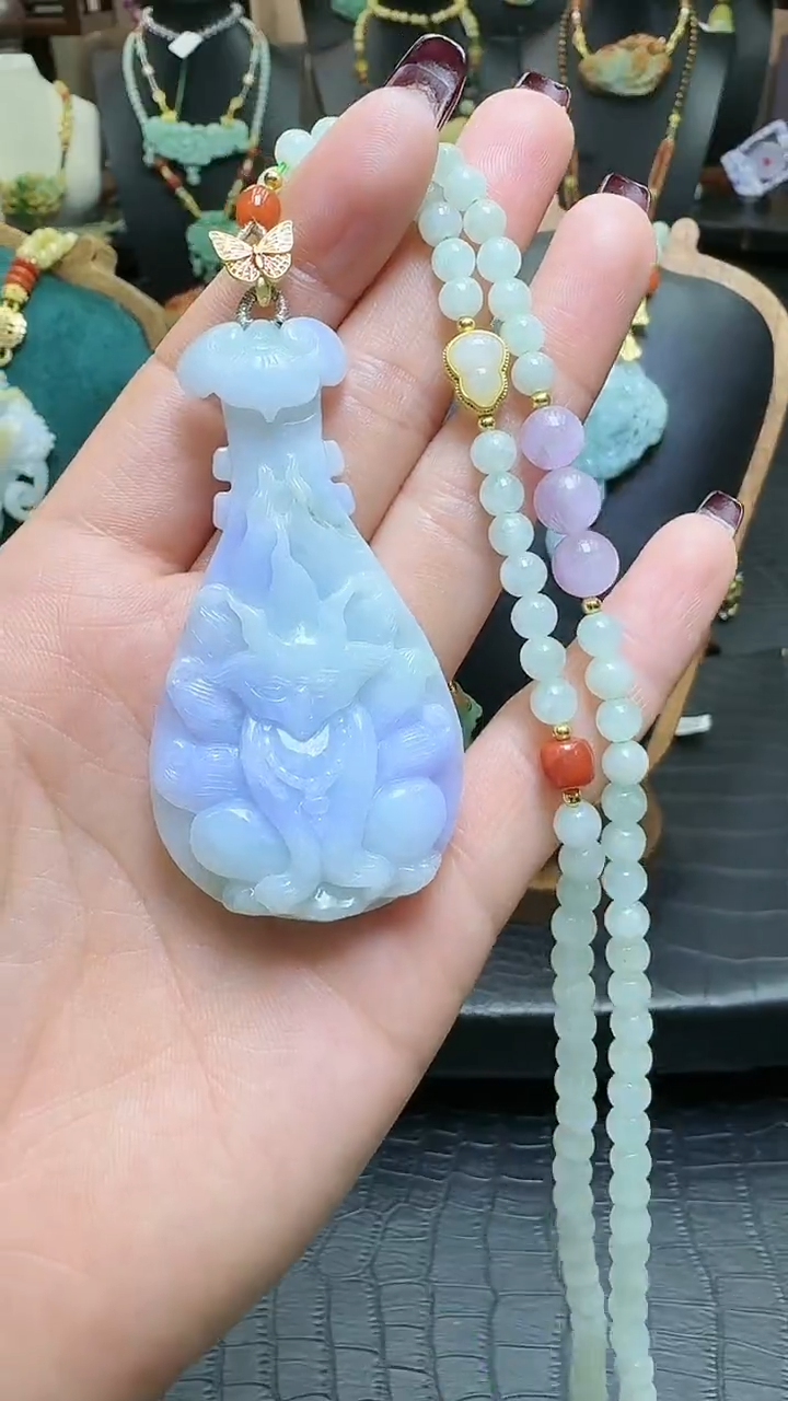 【闪购商品】翡翠颈饰未镶嵌九尾