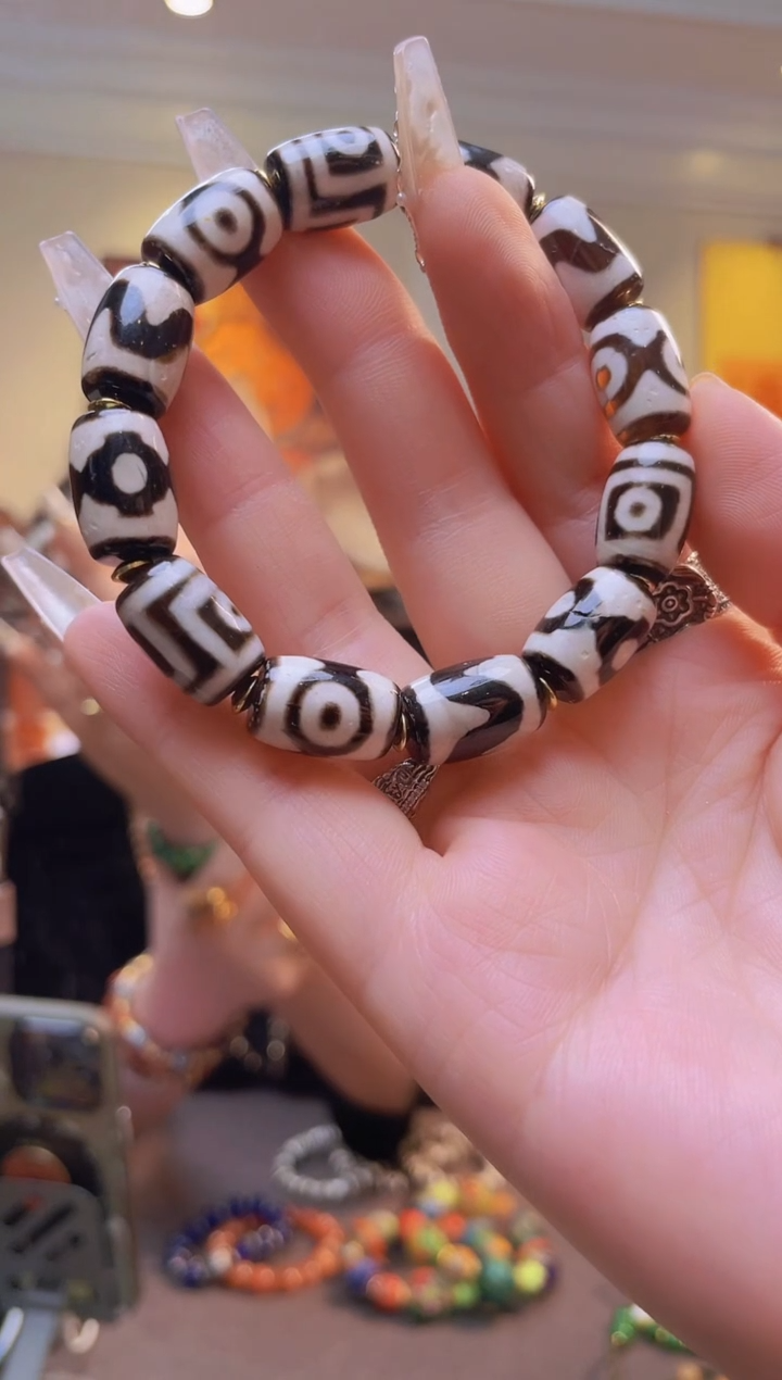 未镶嵌手串玛瑙/玉髓黑白天珠阵手串