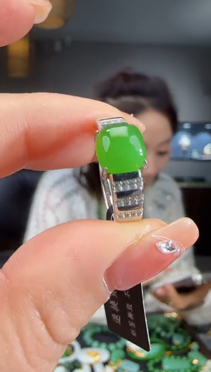 银S925镶嵌戒指和田玉1