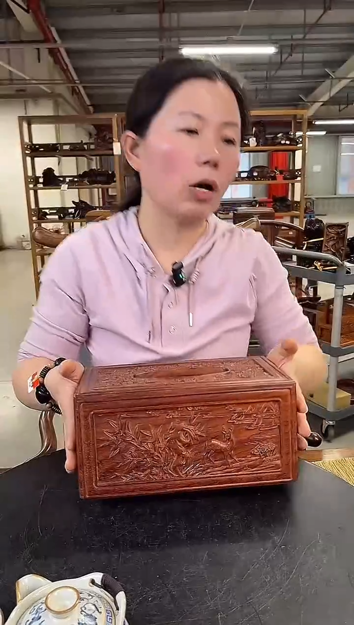 木DZ69A01M20鹿鹤纸巾盒