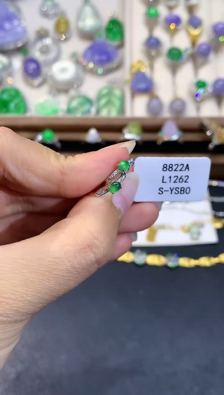 翡翠18K金镶嵌耳饰L1262多样性发其一