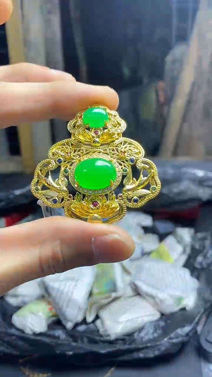 满色吊坠 所见即所得！