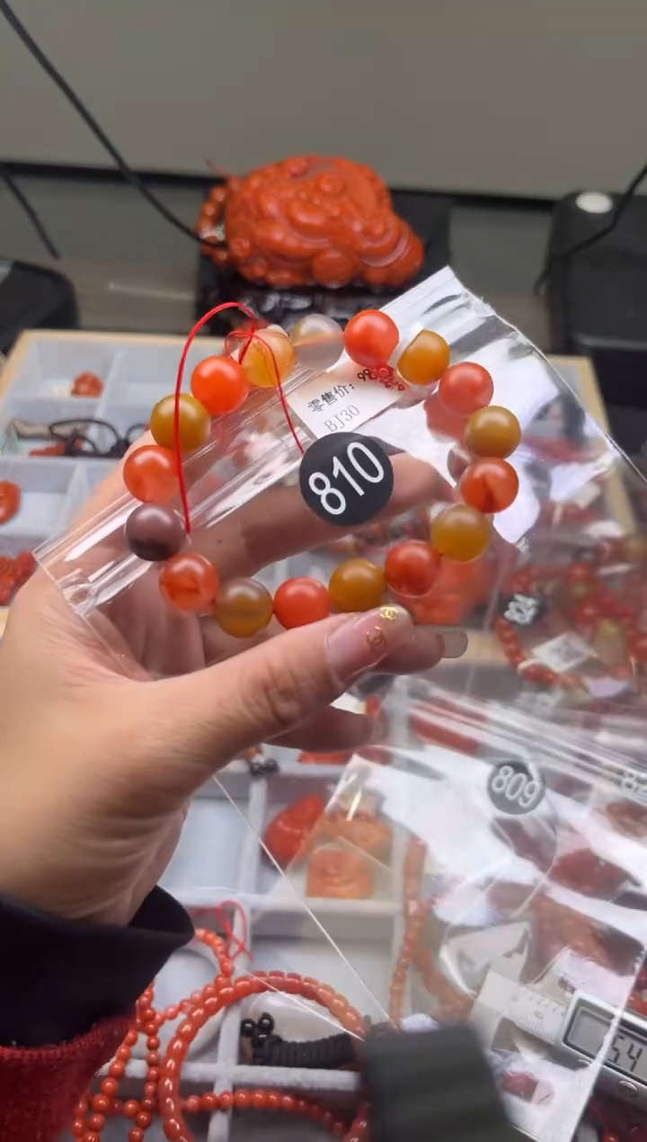 【闪购商品】南红玛瑙珠宝奇石未镶嵌810-11+