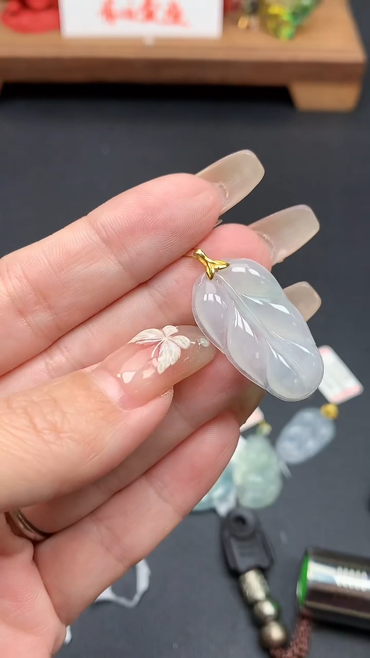 【闪购商品】翡翠吊坠(不含链)18K金镶嵌MS155085