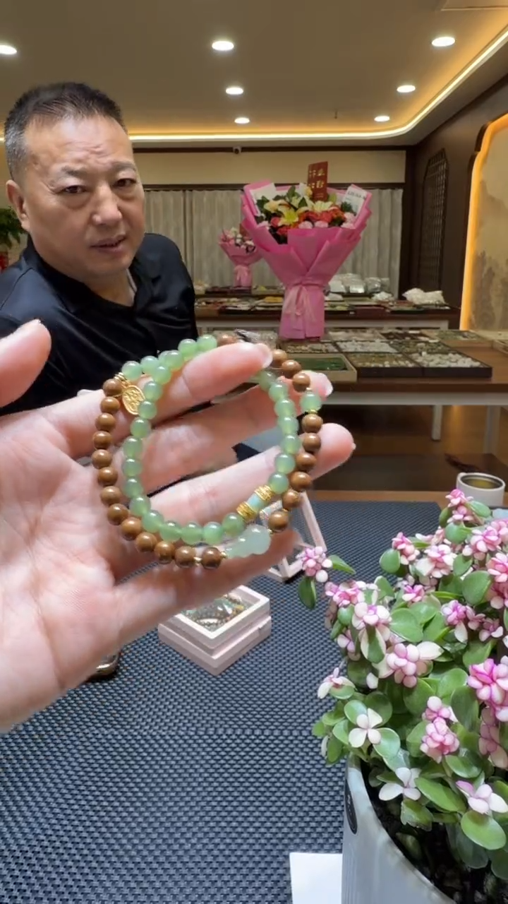 颈饰未镶嵌和田玉手串（多样性发一）