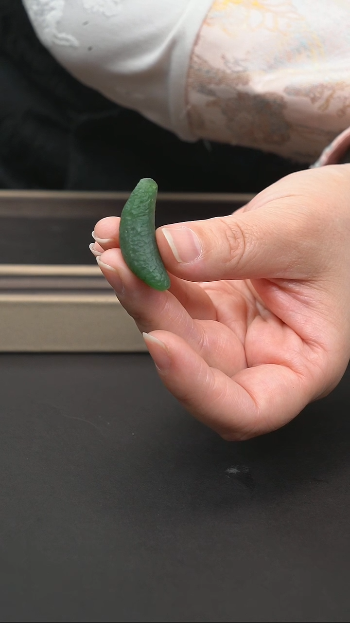 【闪购商品】和田玉颈饰未镶嵌碧玉