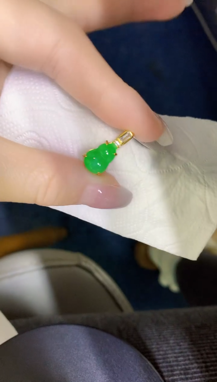 颈饰未镶嵌翡翠缅甸天然翡翠A货