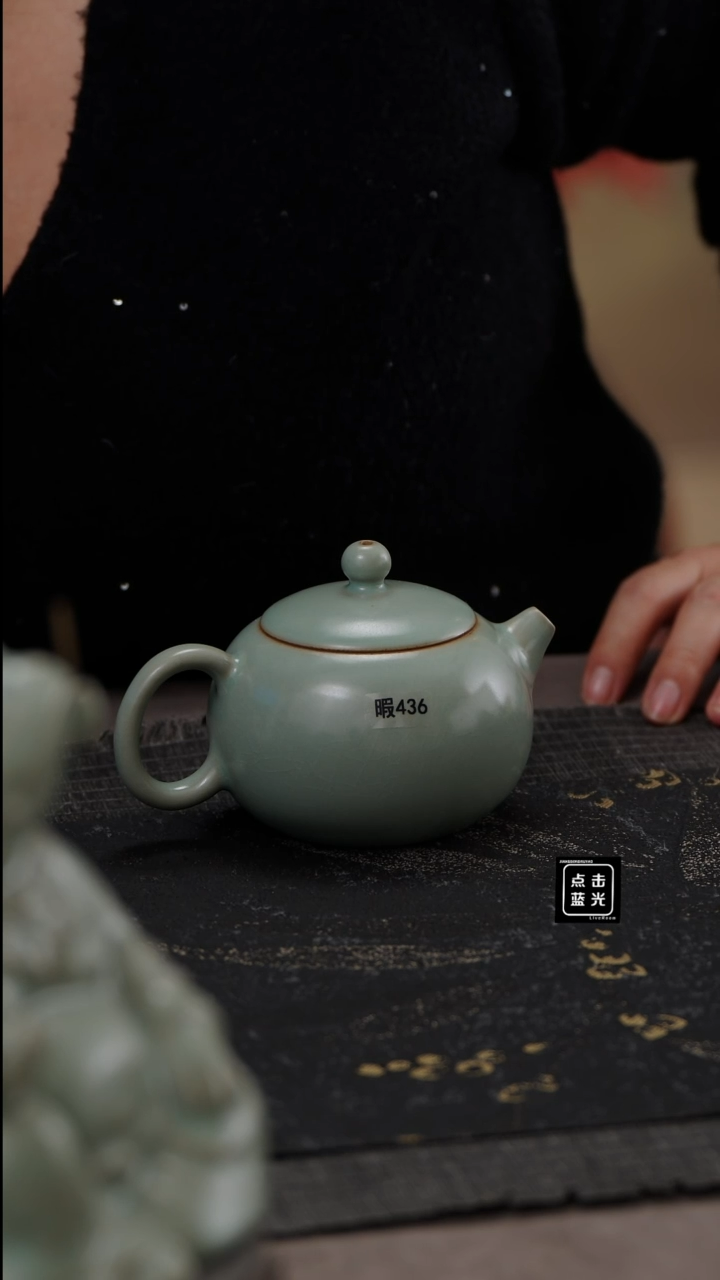 【闪购商品】杯国非遗大师王君子手签西施壶瑕、、、、