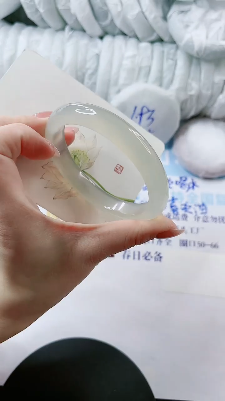 【闪购商品】石英质玉手镯未镶嵌多样性发货V315-64