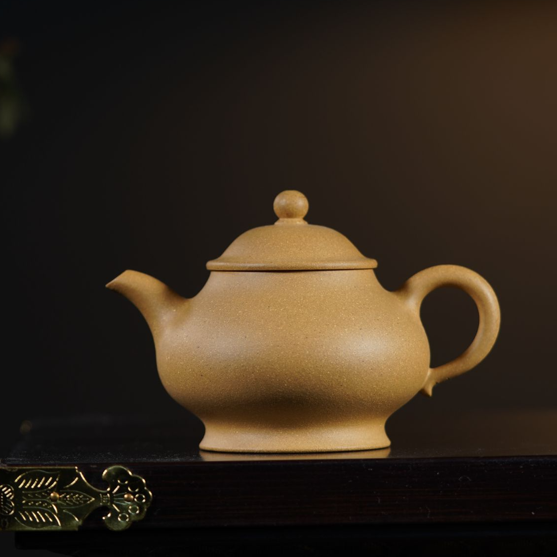 398009 宜兴原矿紫砂壶黄金段潘壶160CC