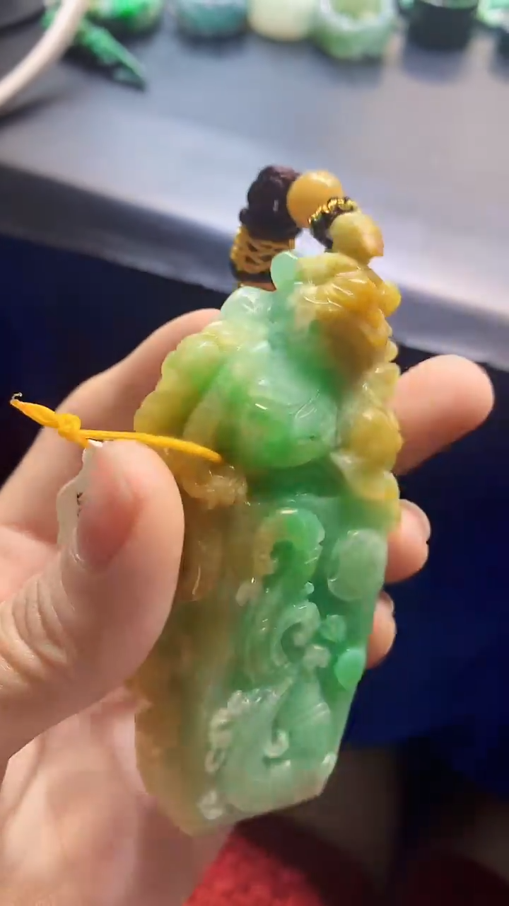 颈饰未镶嵌翡翠清**布天然缅甸a货翡翠